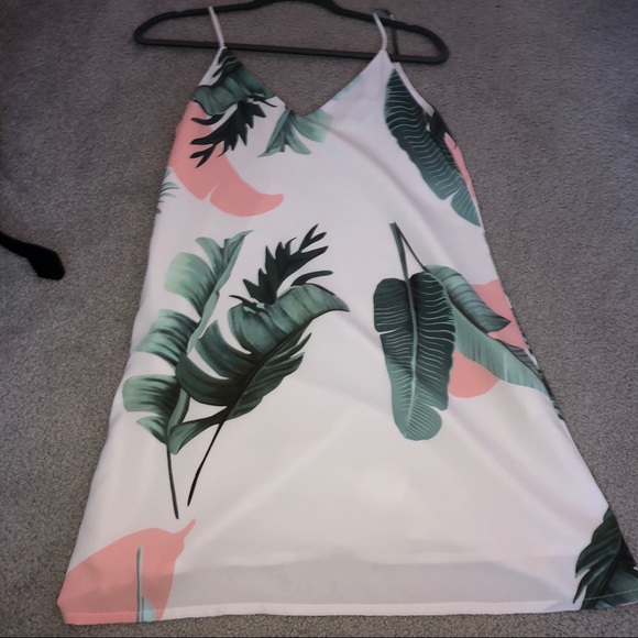 🌟BRAND NEW🌟 White floral dress with palm trees! - Picture 3 of 5